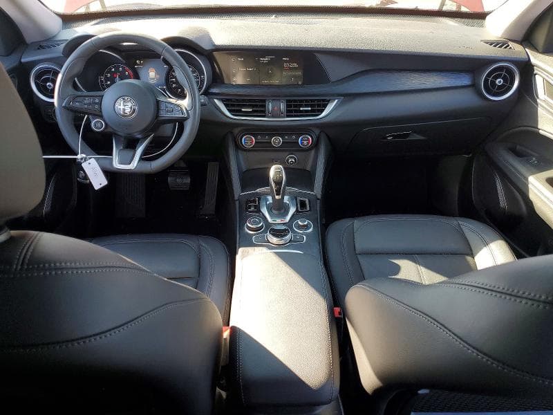 2020 ALFA ROMEO STELVIO 8