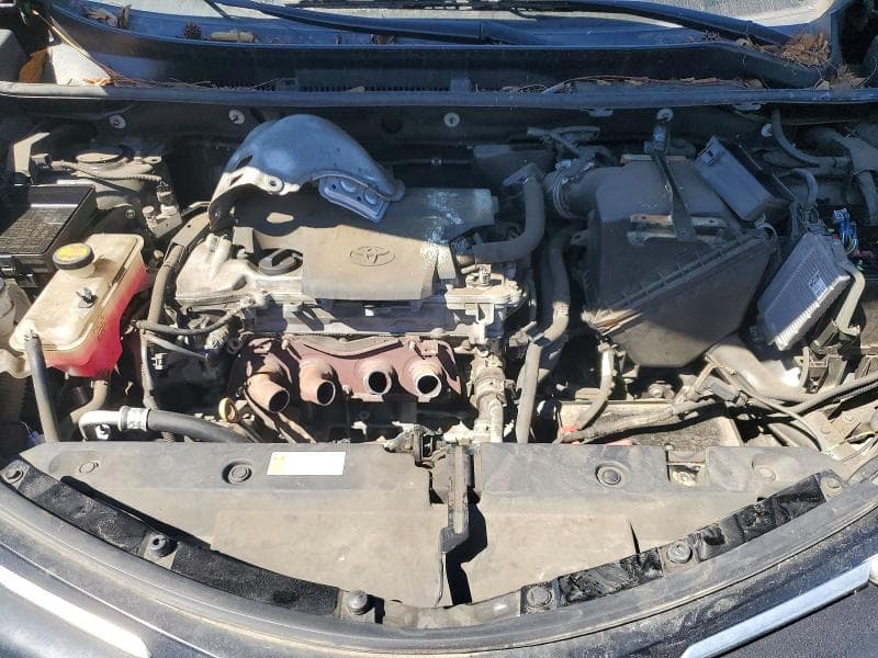 2018 TOYOTA RAV4 XLE 12