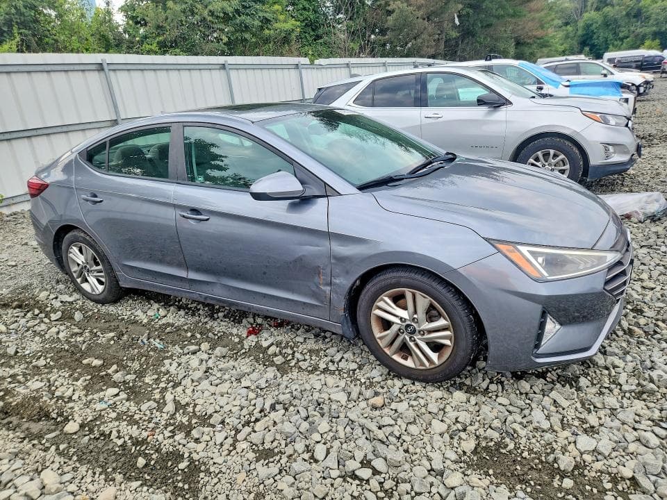 2019 HYUNDAI ELANTRA VALUE EDITION 4