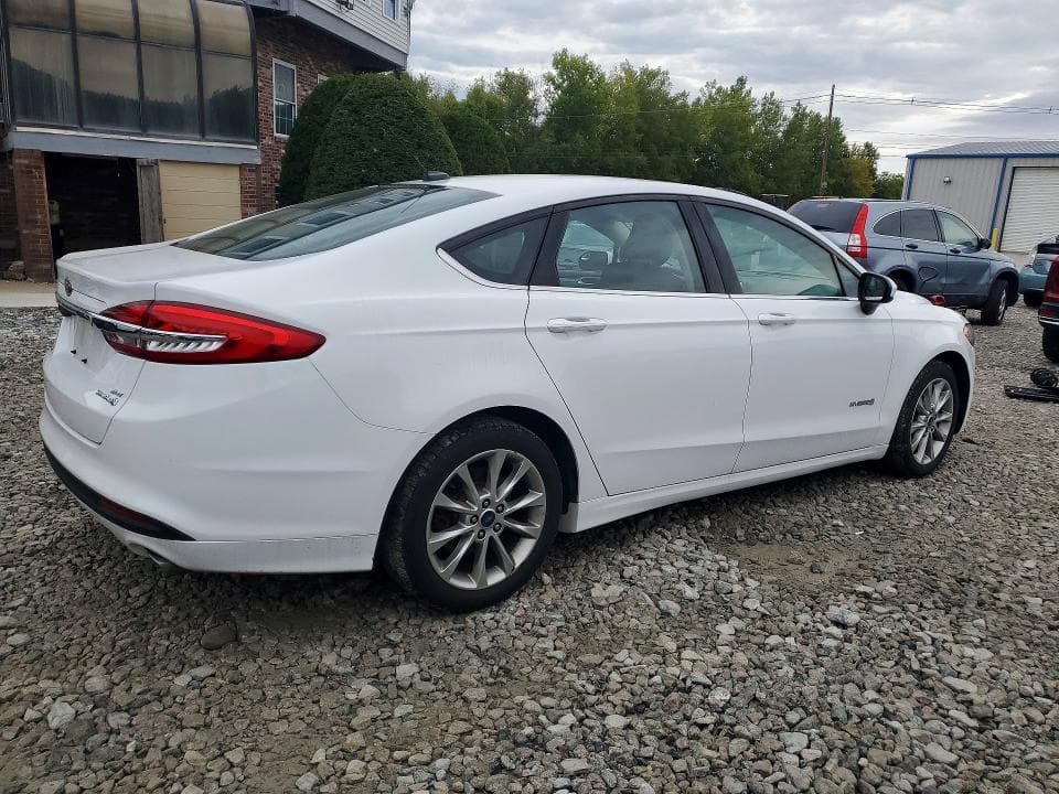 2017 FORD FUSION SE HYBRID 3