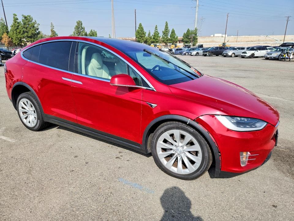 2018 TESLA MODEL X 4