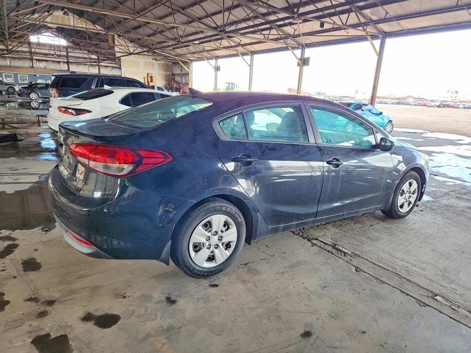 2017 KIA FORTE LX 3