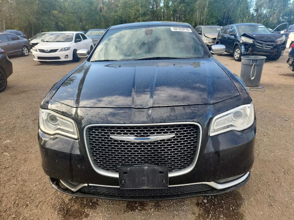 2017 CHRYSLER 300C PLATINUM 5