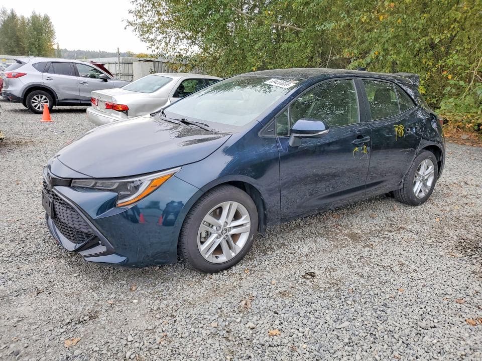 2019 TOYOTA COROLLA HATCHBACK SE - 1