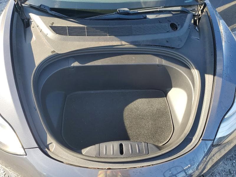 2019 TESLA MODEL 3 11