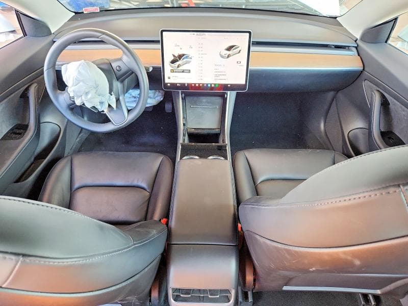 2020 TESLA MODEL 3 8