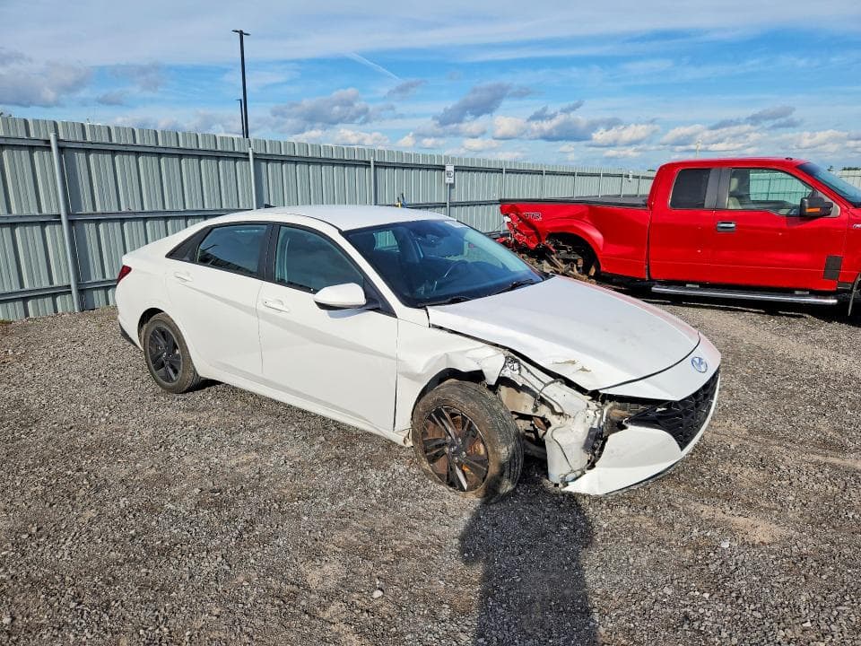 2021 HYUNDAI ELANTRA SEL 4