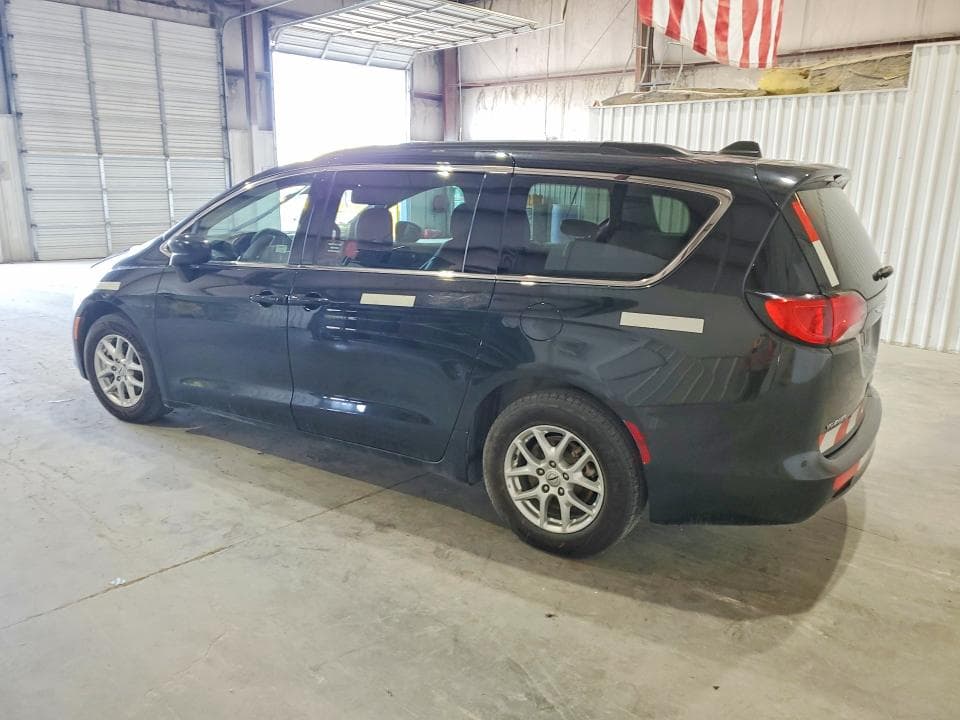 2021 CHRYSLER VOYAGER LXI 2