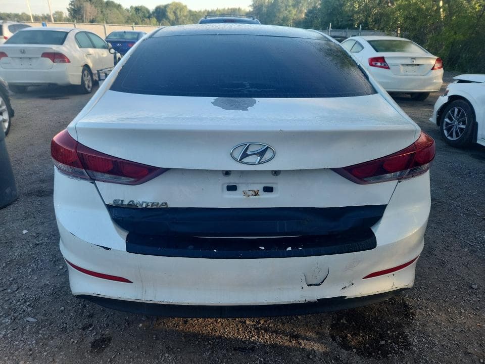 2017 HYUNDAI ELANTRA SE 6