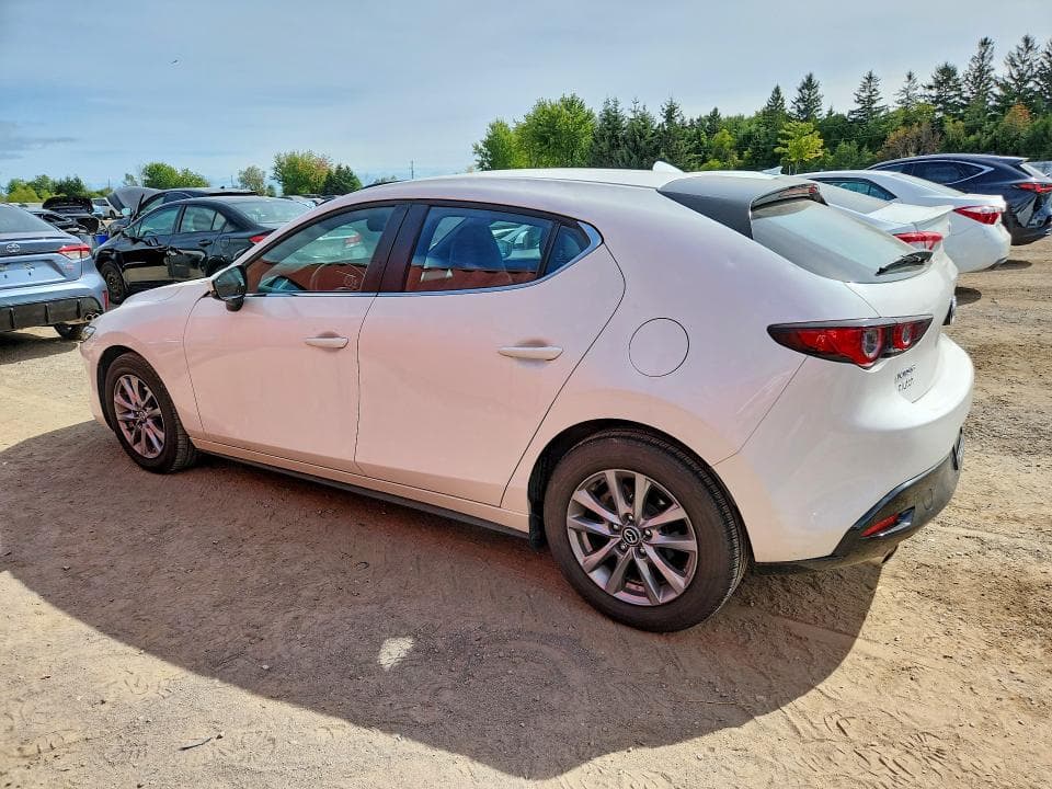 2022 MAZDA 3 PREFERRED 2