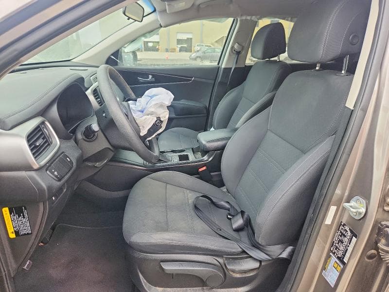 2017 KIA SORENTO LX 7
