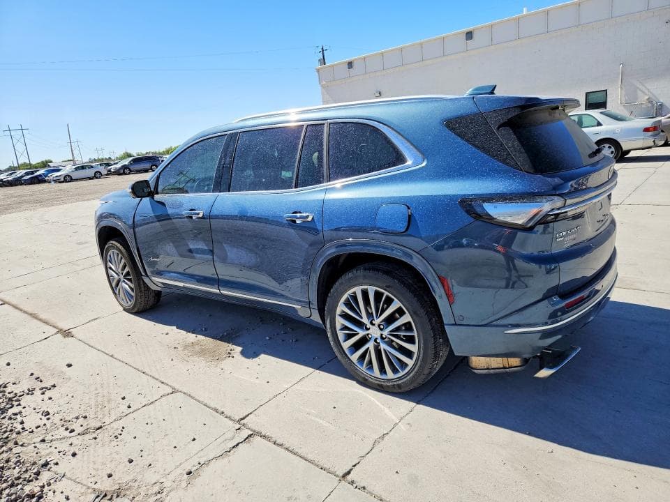 2025 BUICK ENCLAVE AVENIR 2