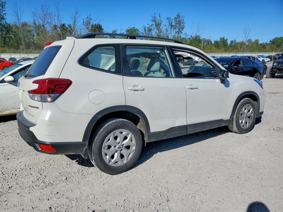 2021 SUBARU FORESTER 3