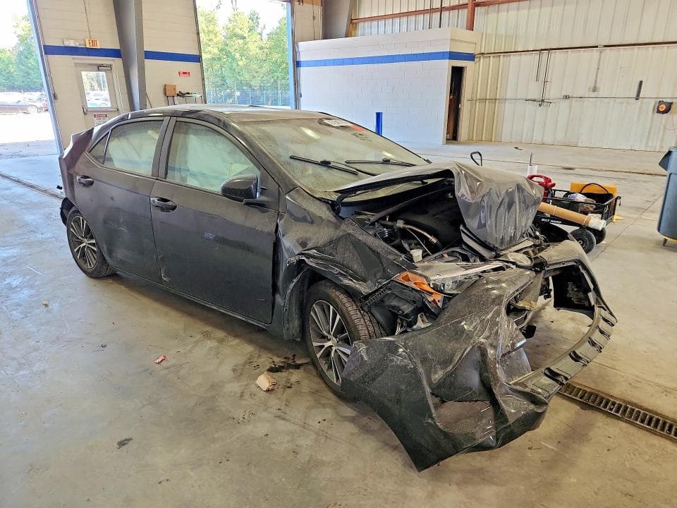 2019 TOYOTA COROLLA LE 4