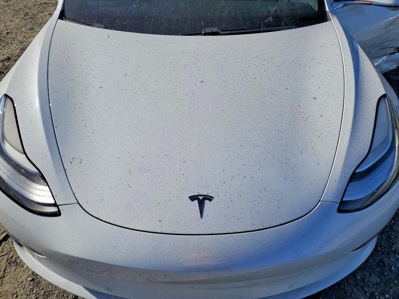 2018 TESLA MODEL 3 11