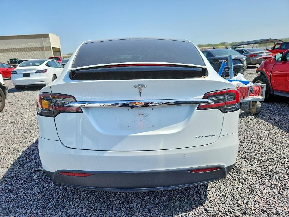 2020 TESLA MODEL X 6