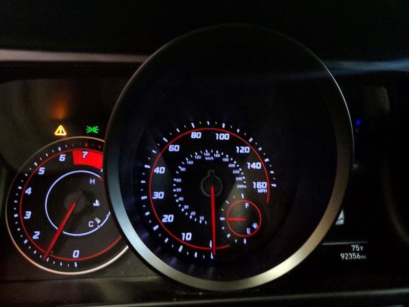 2022 HYUNDAI ELANTRA SEL 9