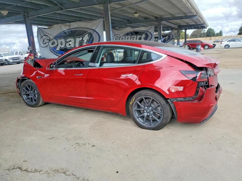2018 TESLA MODEL 3 2