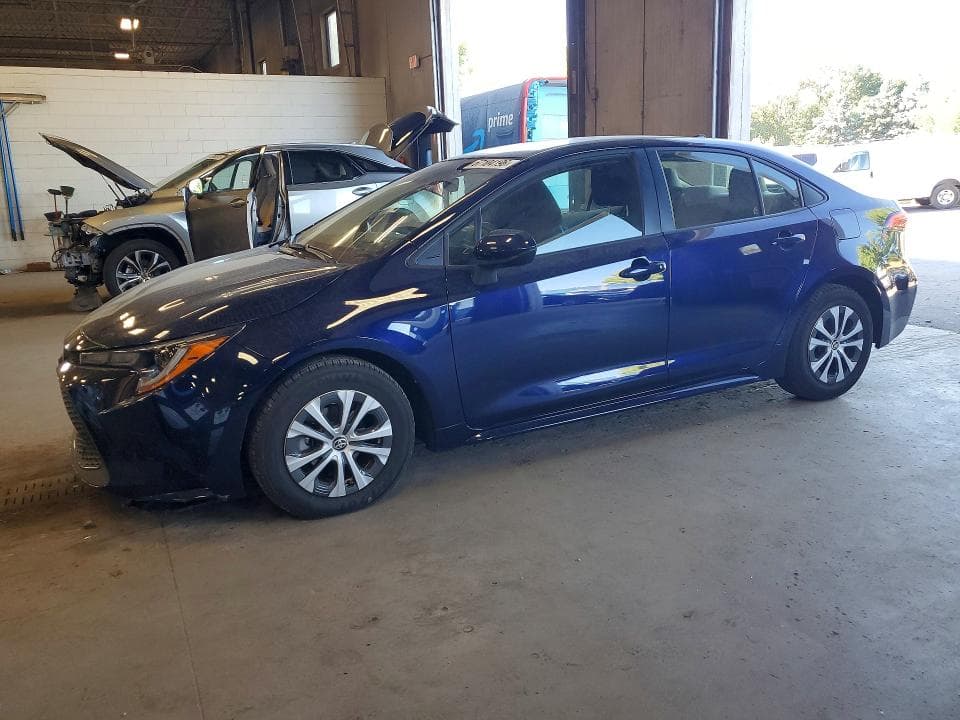 2022 TOYOTA COROLLA LE - 1