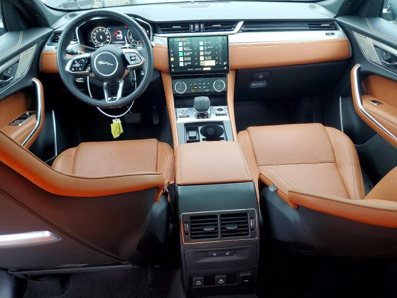 2025 JAGUAR F-PACE R-DYNAMIC S 8