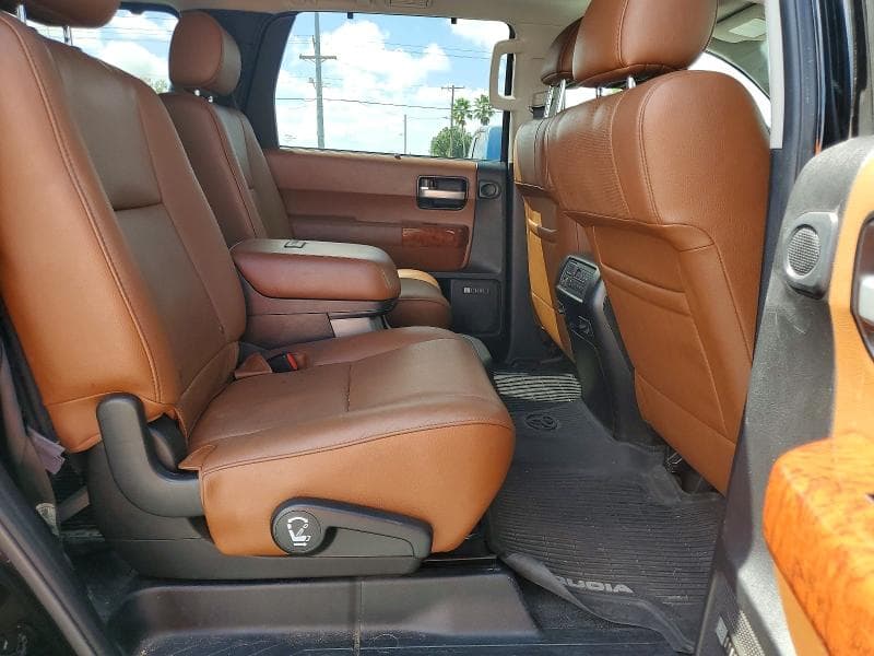 2018 TOYOTA SEQUOIA PLATINUM 11