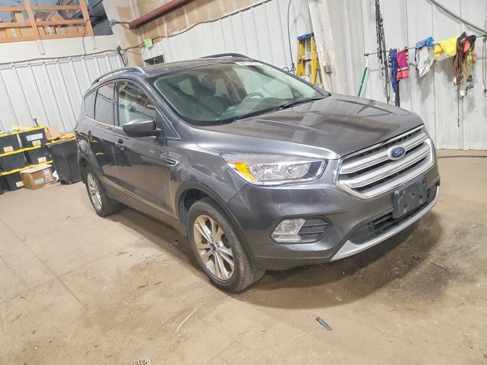 2018 FORD ESCAPE SE 4