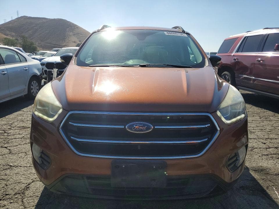 2017 FORD ESCAPE TITANIUM 5