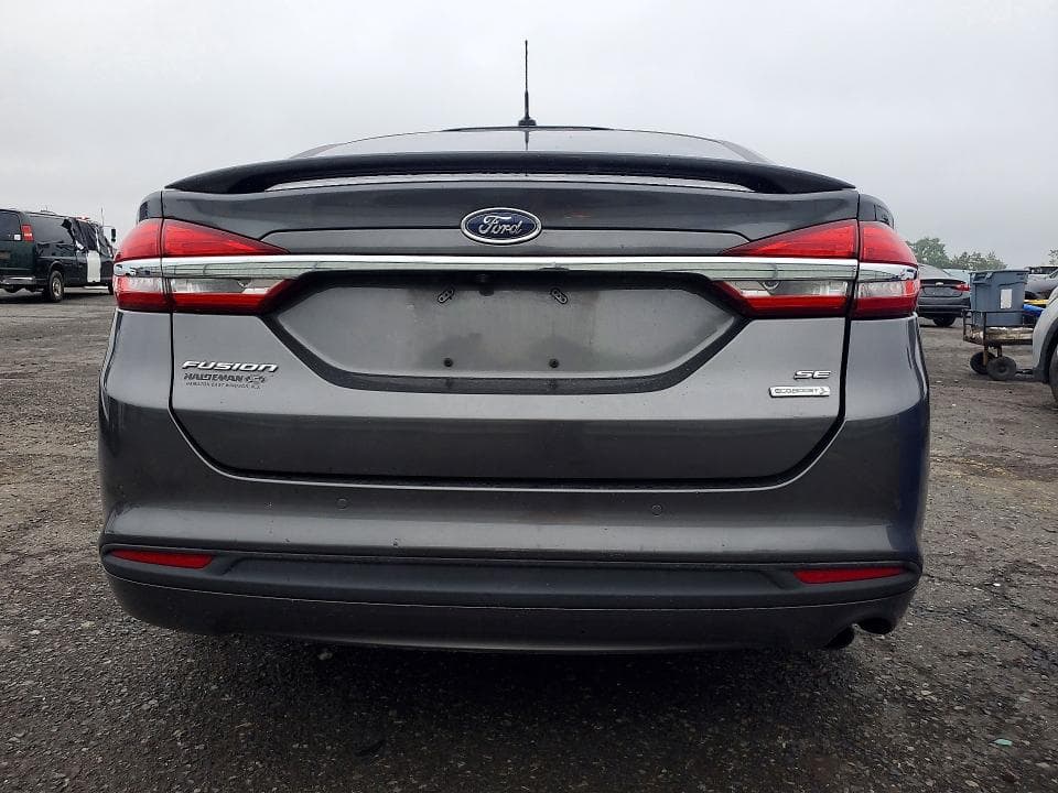 2017 FORD FUSION SE 6