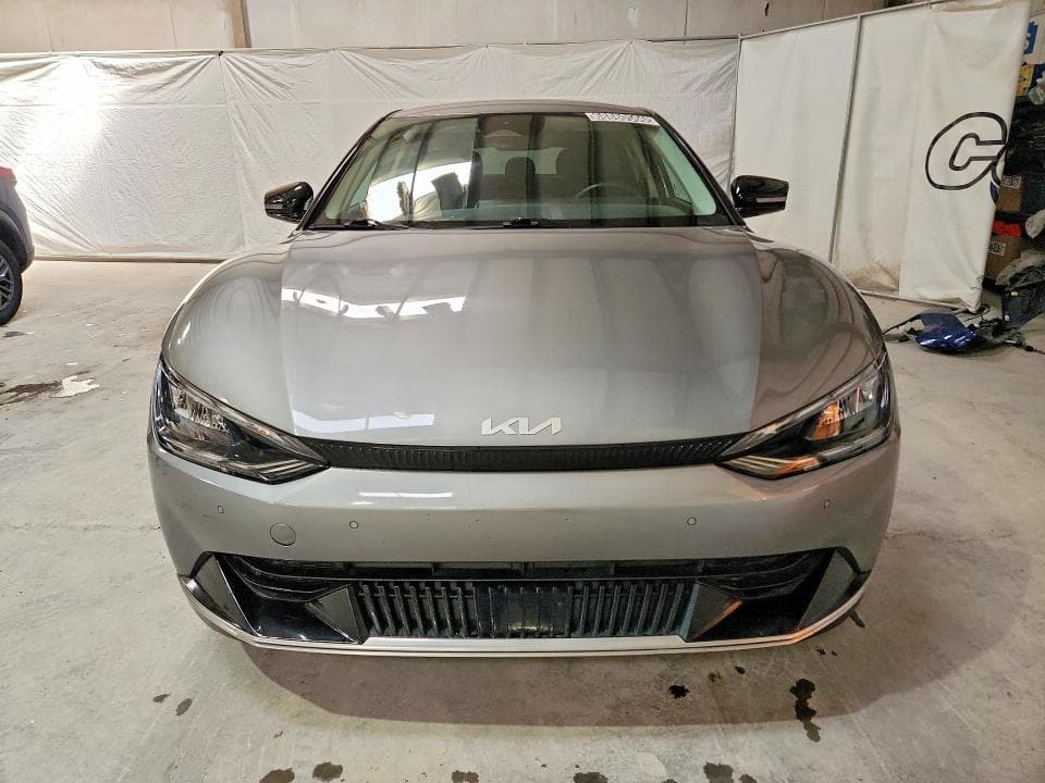 2024 KIA EV6 WIND 5