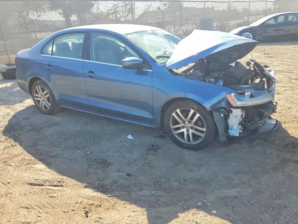2017 VOLKSWAGEN JETTA S 4