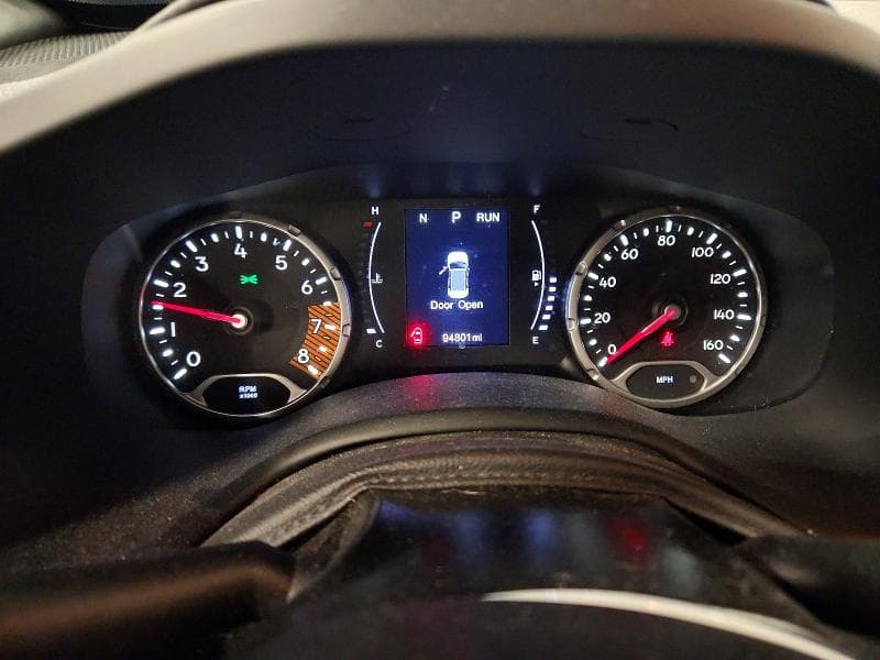 2020 JEEP RENEGADE LATITUDE 9