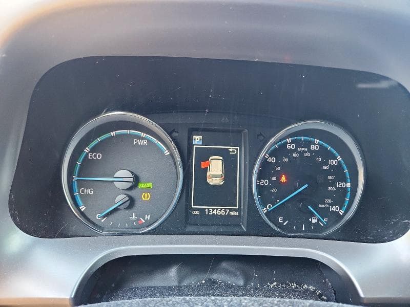 2018 TOYOTA RAV4 9