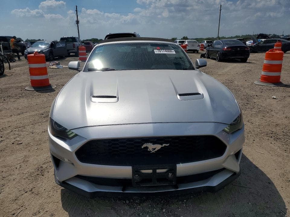 2018 FORD MUSTANG 5