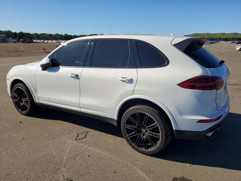 2017 PORSCHE CAYENNE 2