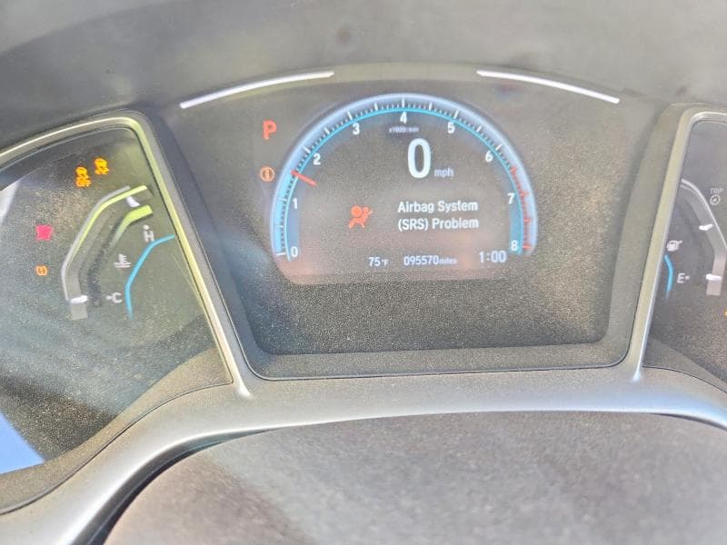 2017 HONDA CIVIC EX 9