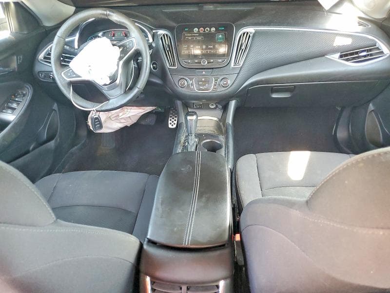 2017 CHEVROLET MALIBU LT 8