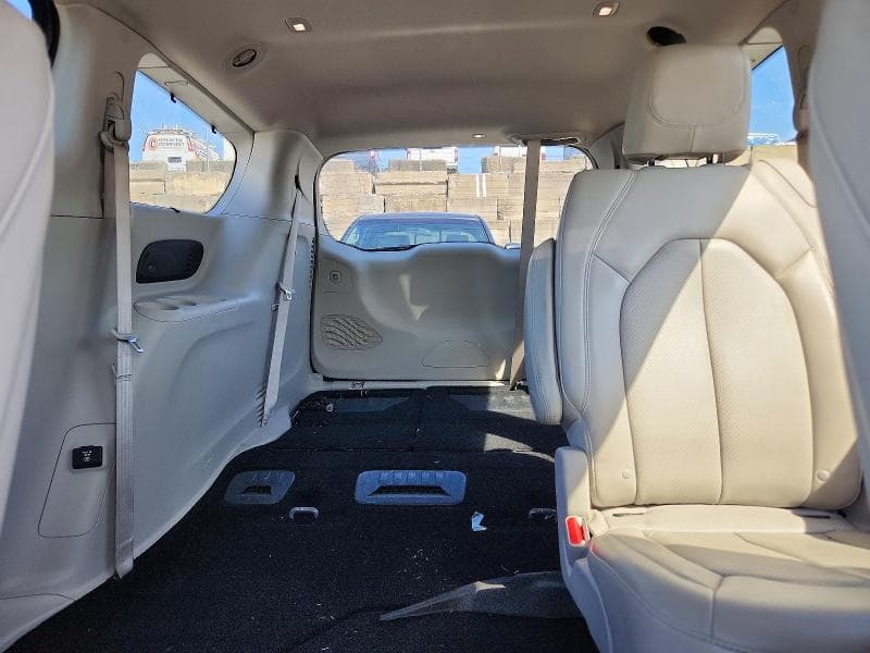 2018 CHRYSLER PACIFICA TOURING L PLUS 10