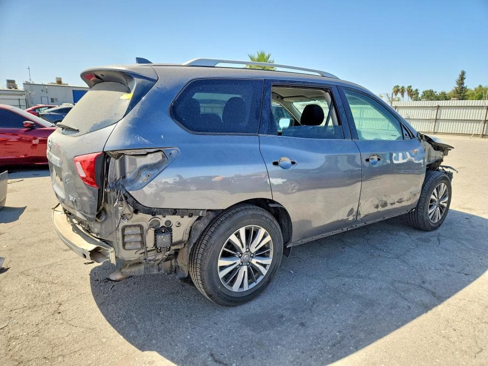 2019 NISSAN PATHFINDER SV 3