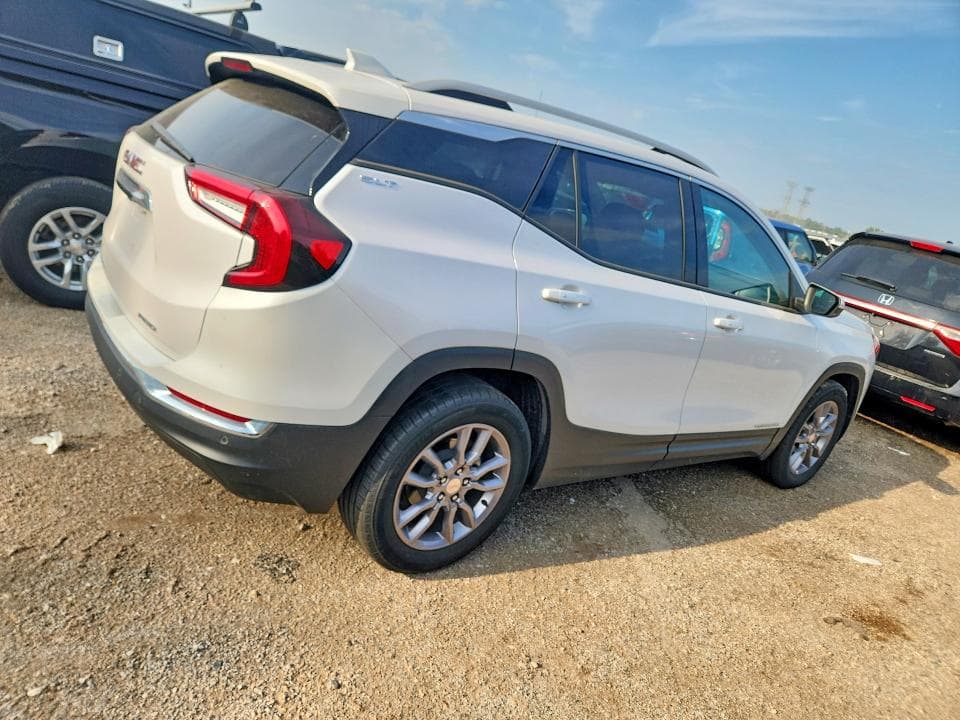 2022 GMC TERRAIN SLT 3