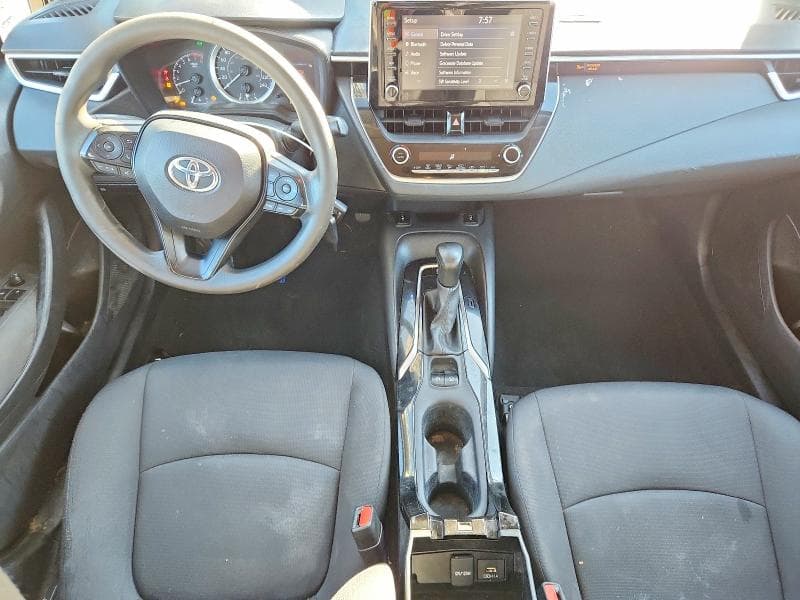 2020 TOYOTA COROLLA LE 8