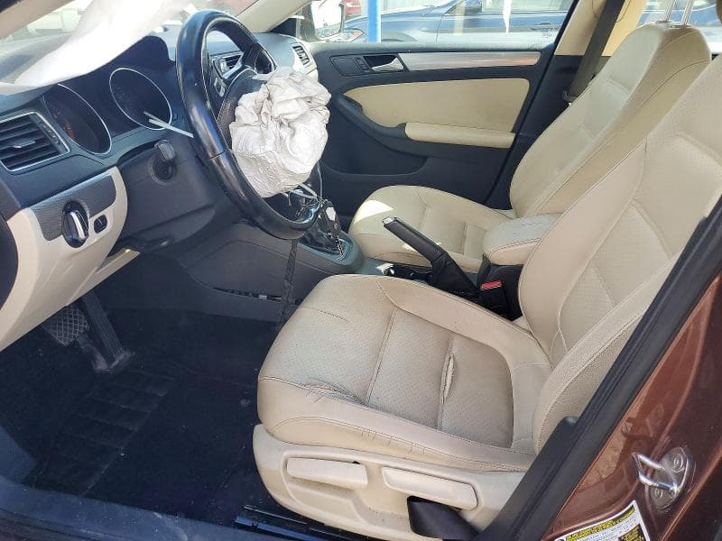 2017 VOLKSWAGEN JETTA SE 7