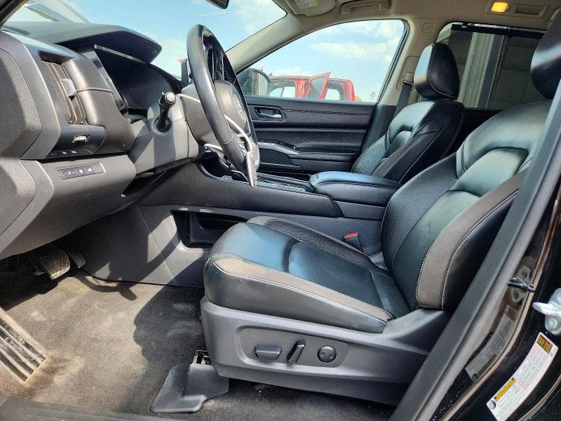 2023 NISSAN PATHFINDER SL 7