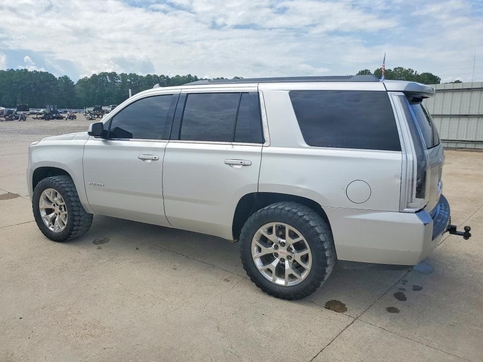 2017 GMC YUKON SLT 2
