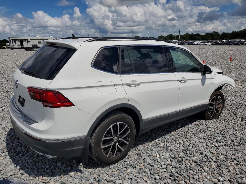 2021 VOLKSWAGEN TIGUAN SE 3