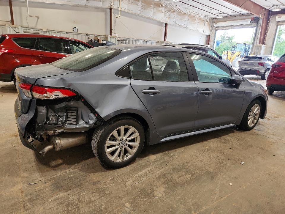 2024 TOYOTA COROLLA LE 3