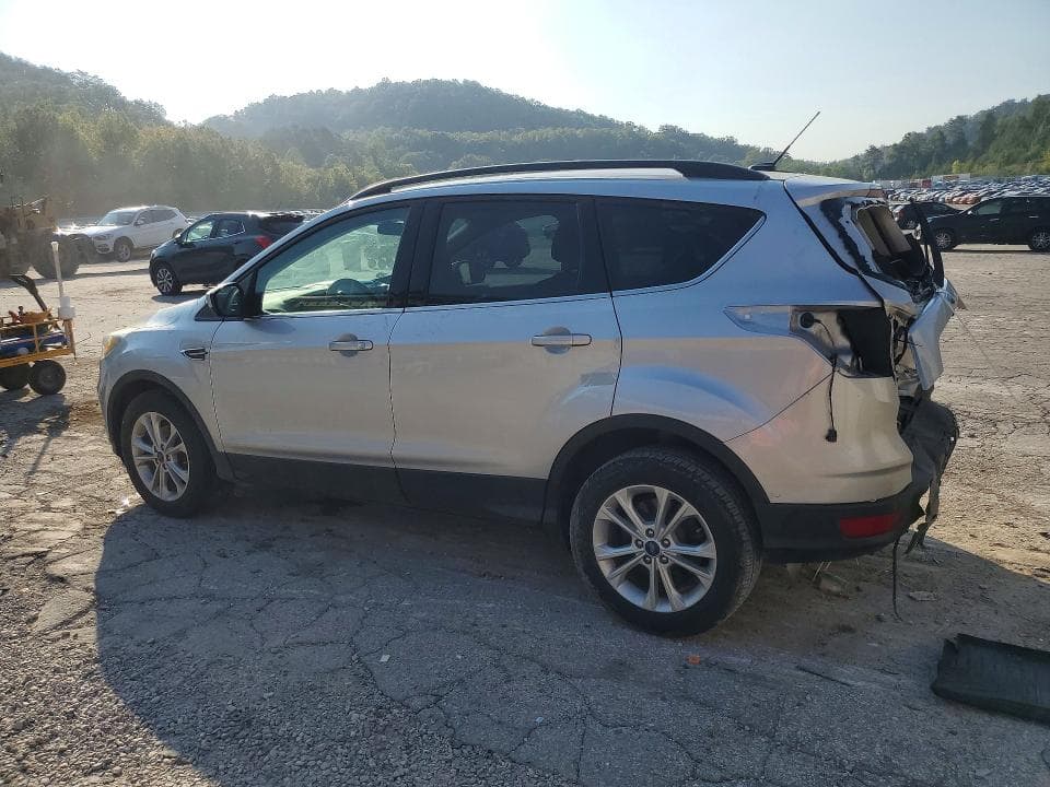 2017 FORD ESCAPE SE 2