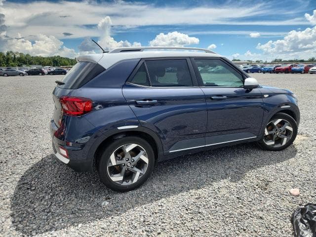 2023 HYUNDAI VENUE 3