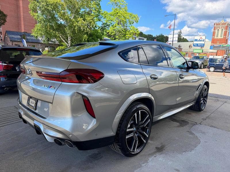 2021 BMW X6 M 4
