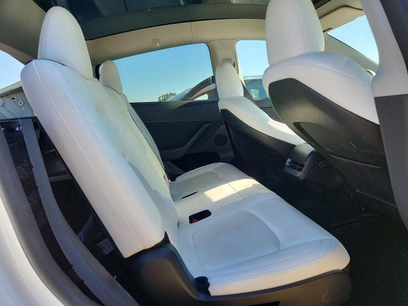 2024 TESLA MODEL Y 11