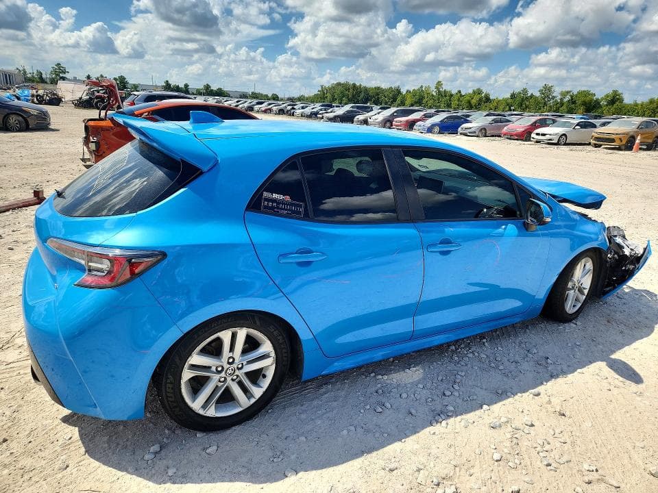 2022 TOYOTA COROLLA HATCHBACK SE 3